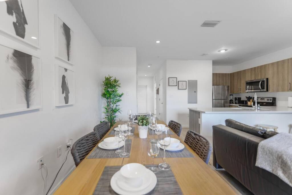 Wonderful Townhouse With 3 Bedrooms ميامي المظهر الخارجي الصورة